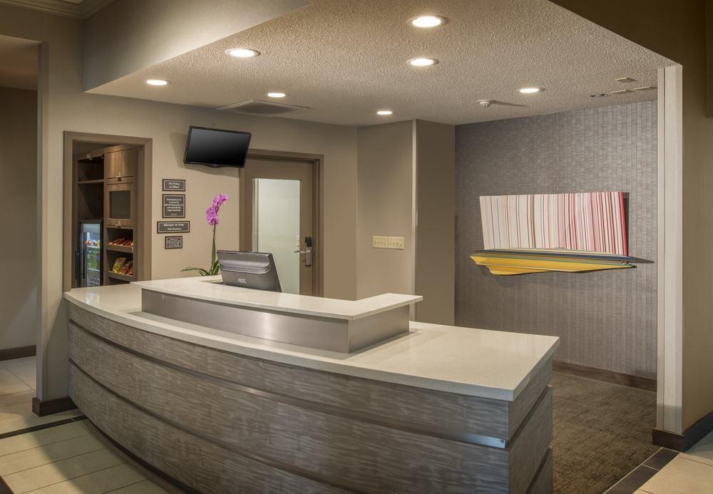 Residence Inn Indianapolis Airport Экстерьер фото