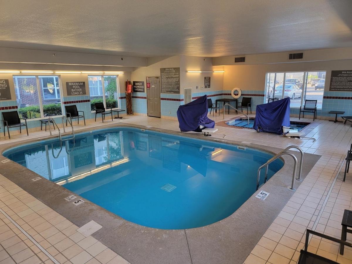 Residence Inn Indianapolis Airport Экстерьер фото