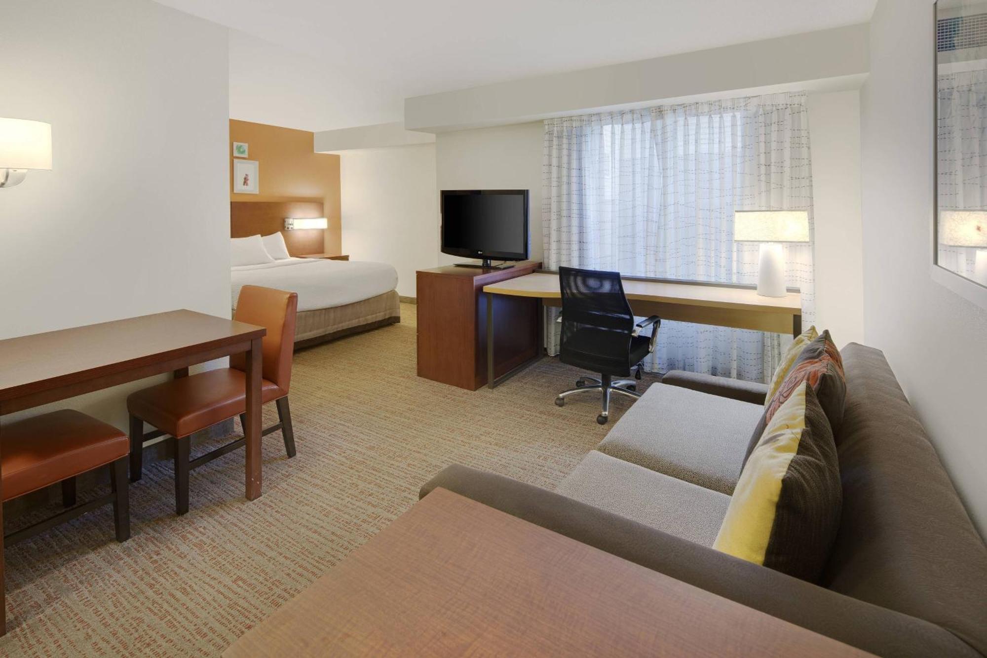 Residence Inn Indianapolis Airport Экстерьер фото