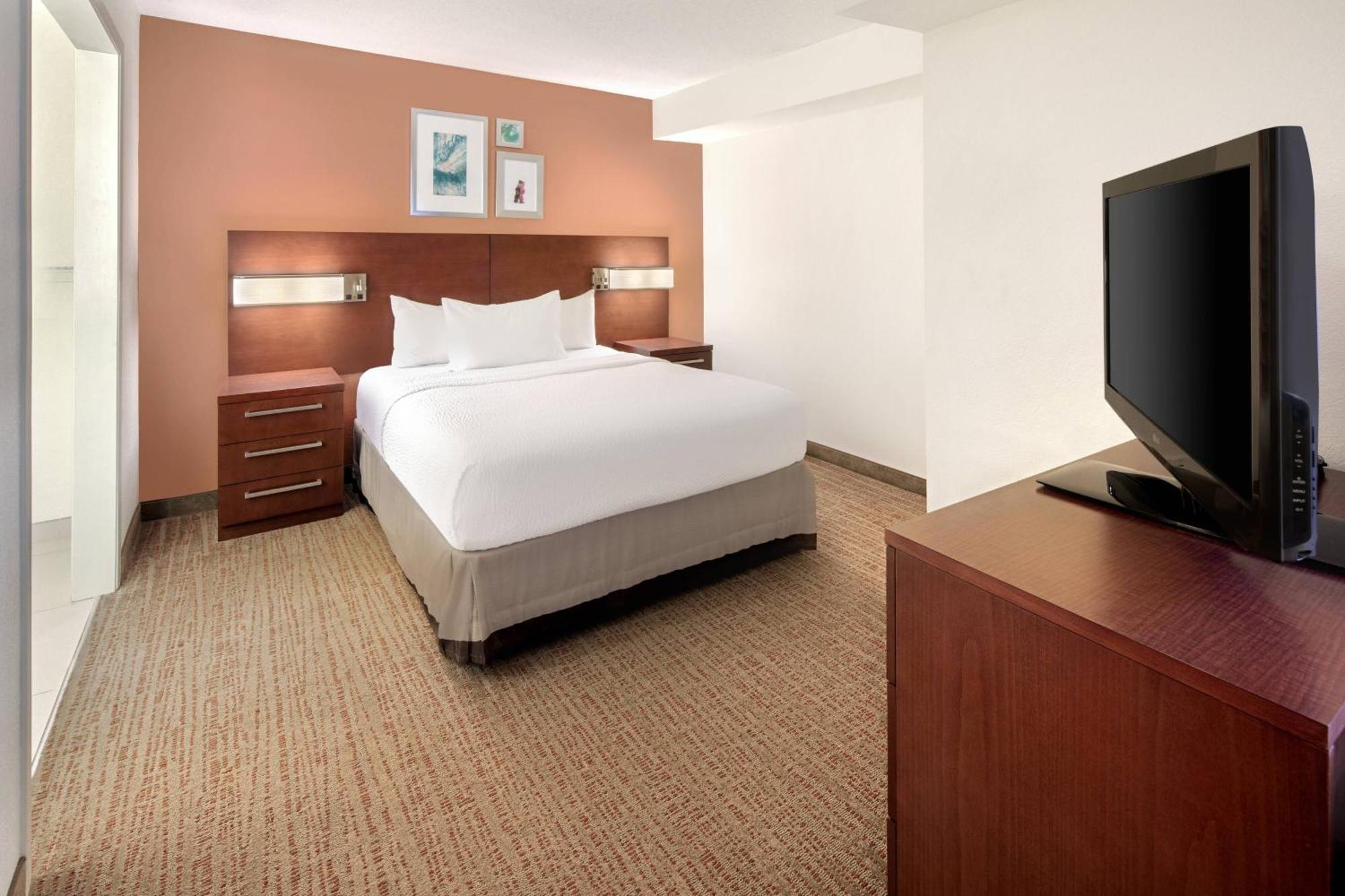 Residence Inn Indianapolis Airport Экстерьер фото