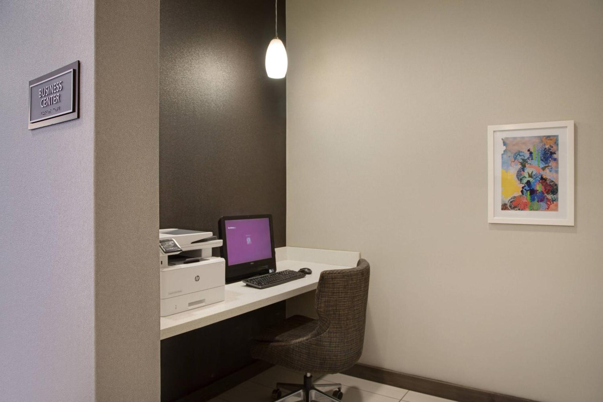 Residence Inn Indianapolis Airport Экстерьер фото