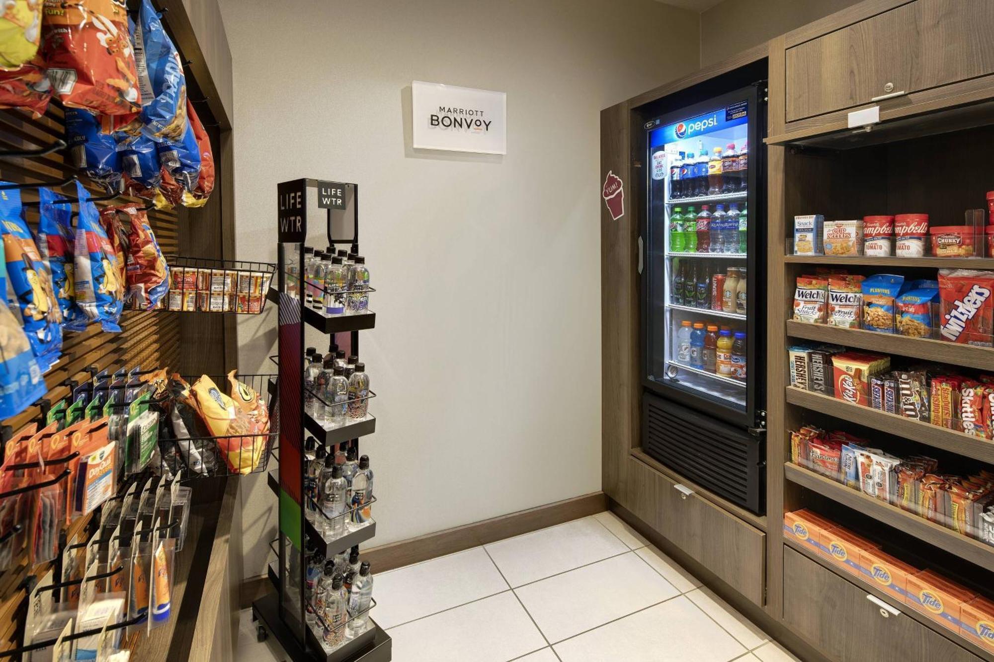 Residence Inn Indianapolis Airport Экстерьер фото