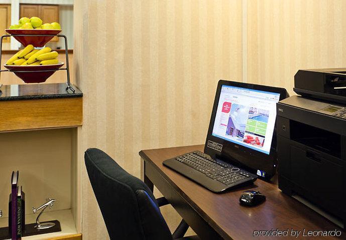 Residence Inn Indianapolis Airport Экстерьер фото