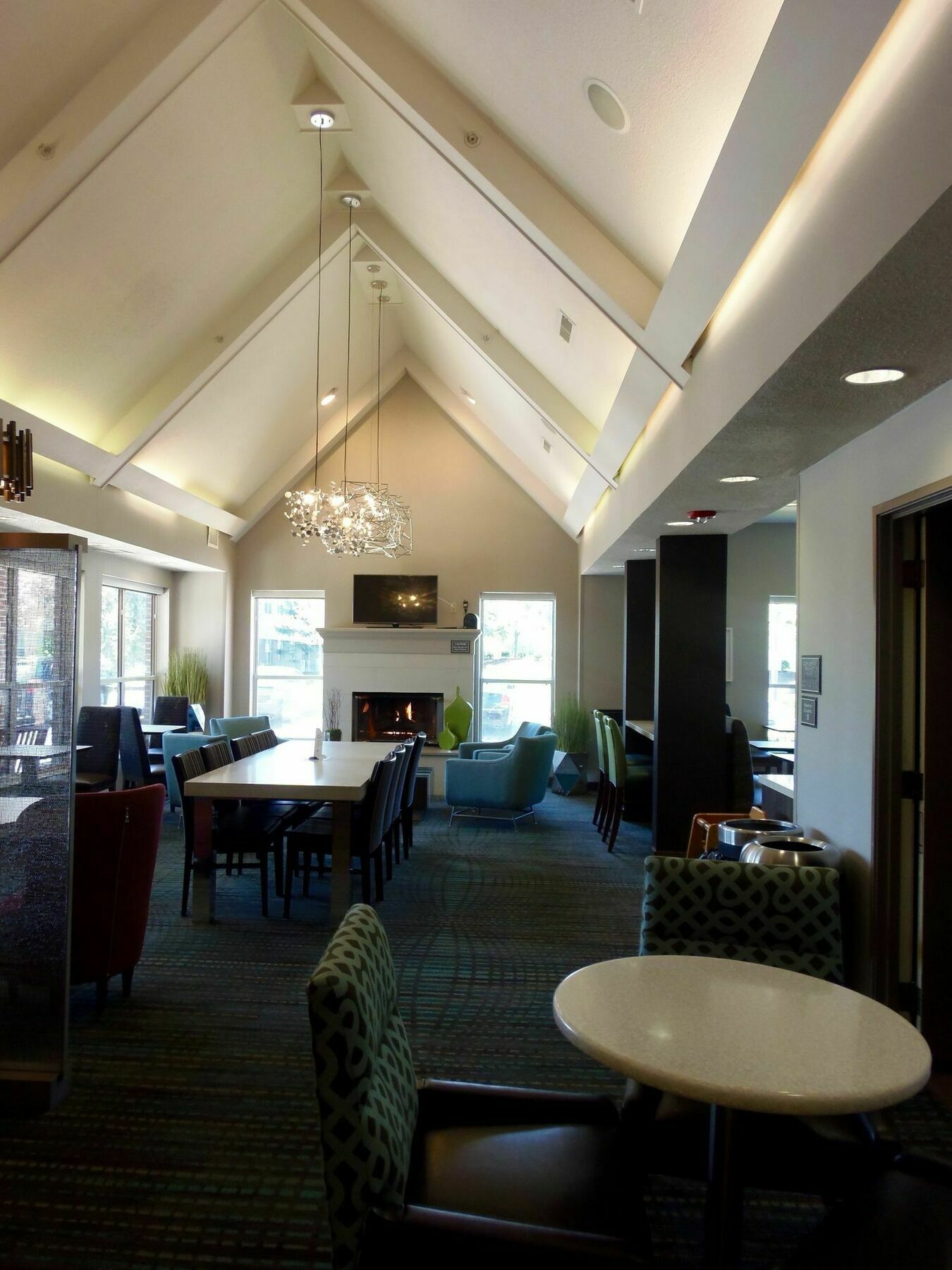 Residence Inn Indianapolis Airport Экстерьер фото