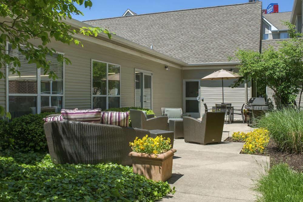 Residence Inn Indianapolis Airport Экстерьер фото